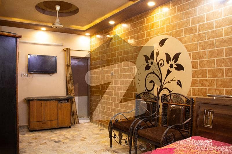Flat in Hussainabad food street Memon Colony Available for sale 2nd Floor 120 Yards Road facing