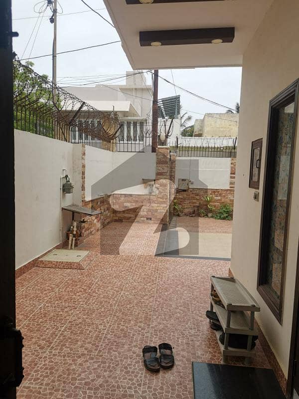 Defence Phase 1 370 Yards 2 Units Bungalow Available For Sale DHA Phase