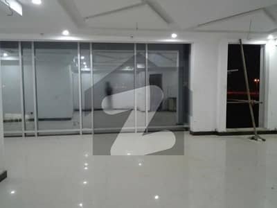 Dolce Mall & Signature Residency Shop For sale Sized 88 Square Feet