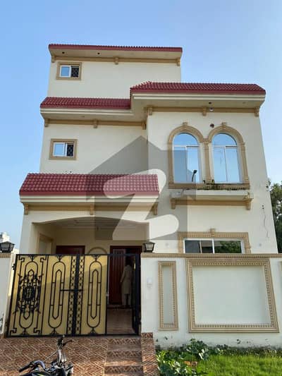 5 Marla Beautifully Designed House For Rent At Central Park Lahore