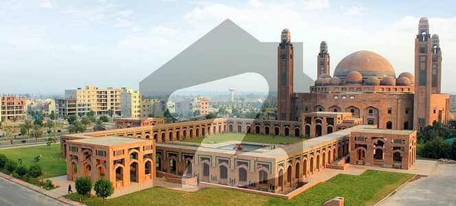 10 Marla Classic Location Plot For Sale In Alamgir Block Bahria Town Lahore