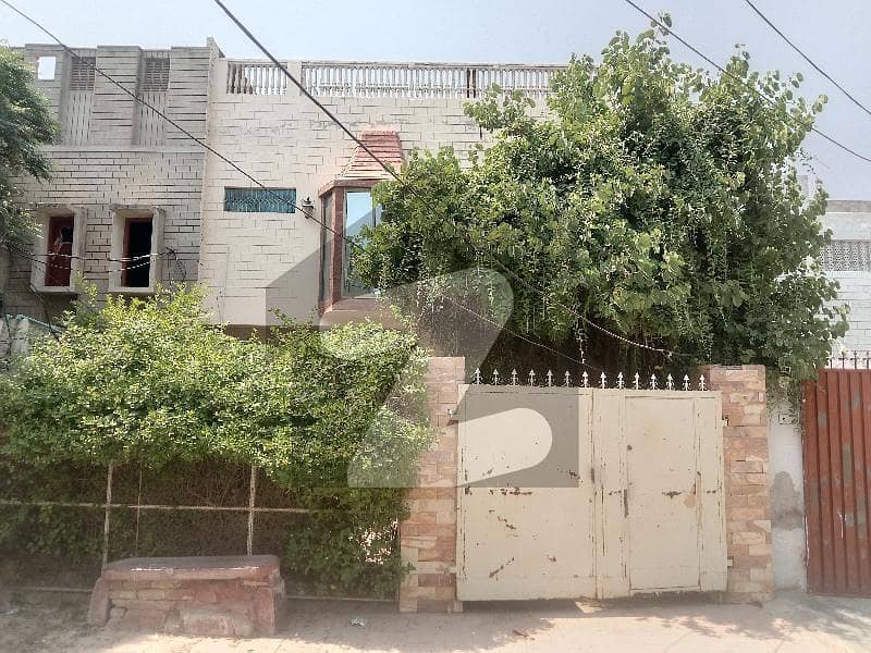 بلال کالونی ساہیوال میں 4 کمروں کا 5 مرلہ مکان 1.3 کروڑ میں برائے فروخت۔