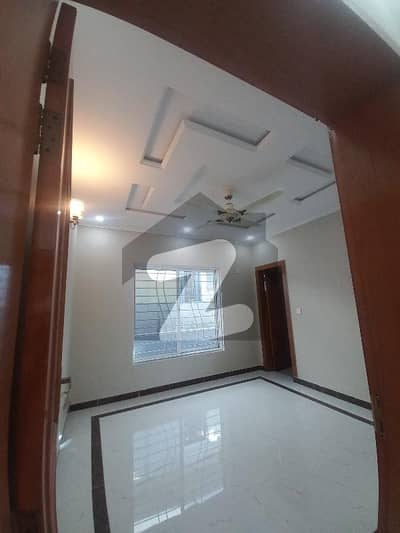 BRAND NEW HOUSE FOR RENT IN G13 ISLAMABAD