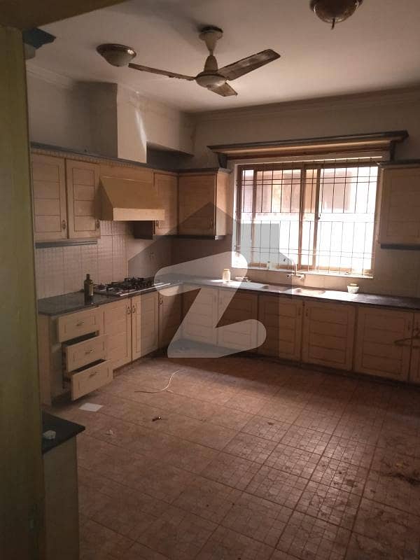 knaal lower portion 3bed available for rent in dha phase 3