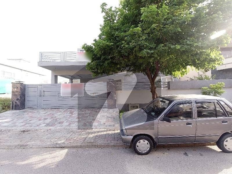 ڈی ایچ اے فیز 2 - سیکٹر ای ڈی ایچ اے ڈیفینس فیز 2,ڈی ایچ اے ڈیفینس,اسلام آباد میں 6 کمروں کا 1 کنال مکان 10.0 کروڑ میں برائے فروخت۔ ڈی ایچ اے فیز 2 - سیکٹر ای ڈی ایچ اے ڈیفینس فیز 2,ڈی ایچ اے ڈیفینس,اسلام آباد میں 6 کمروں کا 1 کنال مکان 10.0 کروڑ میں برائے فروخت۔