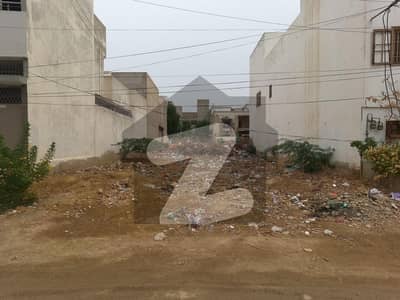 گلستانِِ جوہر ۔ بلاک 1 گلستانِ جوہر,کراچی میں 1 کنال رہائشی پلاٹ 6.6 کروڑ میں برائے فروخت۔