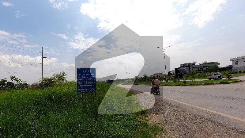 Beautifully located plot in E-12/2 Beautifully located plot in E-12/2