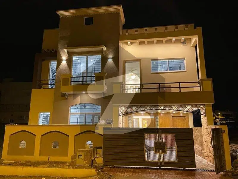 8 Marla House For Sale In Bahria Town