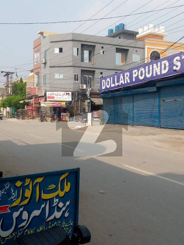 سمن آباد لاہور میں 2 کمروں کا 2 مرلہ عمارت 2.6 کروڑ میں برائے فروخت۔