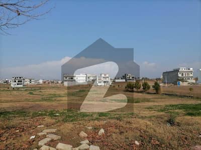 7 Marla Cutting Area Plot For Sale 7 Marla Cutting Area Plot For Sale