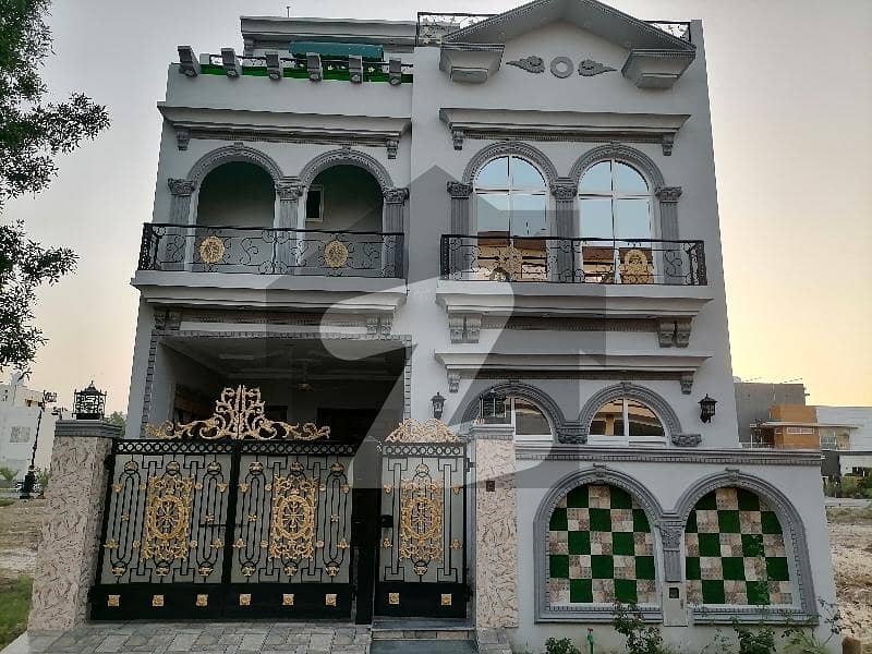 Ideal Prime Location House In Lahore Available For Rs. 55000