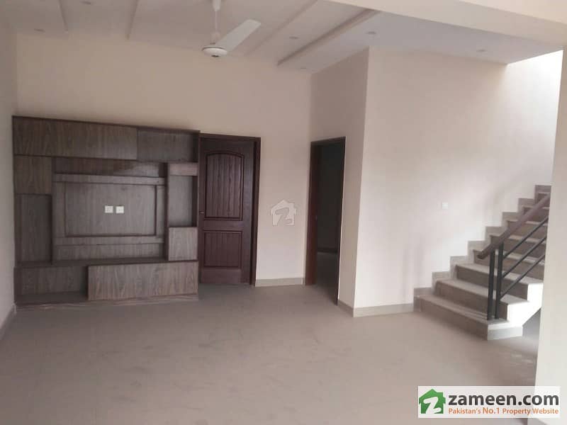 Double Storey Furnished Villa In New Lahore City