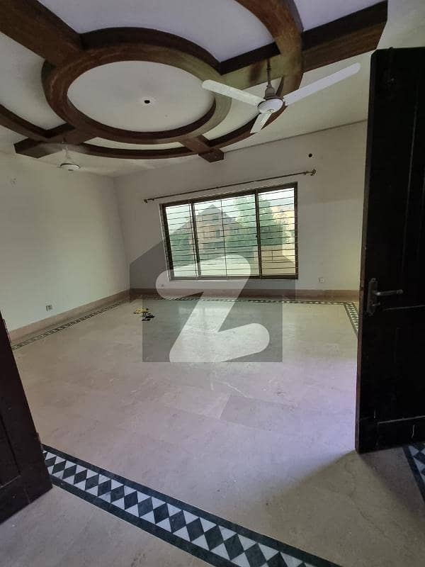 16 marla upper portion for rent in E-11 Islamabad