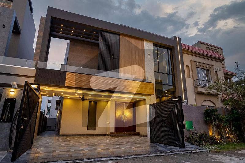 10 Marla Prime Location House For Sale In DHA Lahore