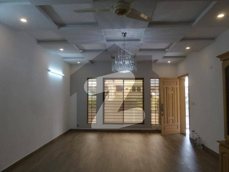 ideal-2800-square-feet-lower-portion-available-in-i-8-2-islamabad-i-8