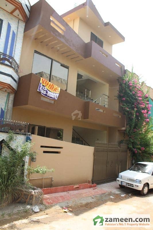 10 Marla House For Sale Pakistan Town 1