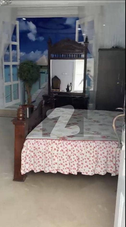 Fully Furnished Room Available For Rent Fully Furnished Room Available For Rent