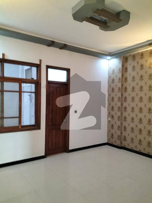 240 sq yards beutyfull new portion for rent in kaneez fatima society