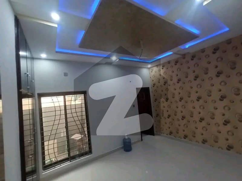 بحریہ نشیمن ۔ سن فلاور بحریہ نشیمن,لاہور میں 2 کمروں کا 5 مرلہ بالائی پورشن 24.0 ہزار میں کرایہ پر دستیاب ہے۔