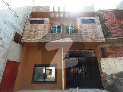 چونگی امر سدھو لاہور میں 8 کمروں کا 5 مرلہ مکان 1.2 کروڑ میں برائے فروخت۔