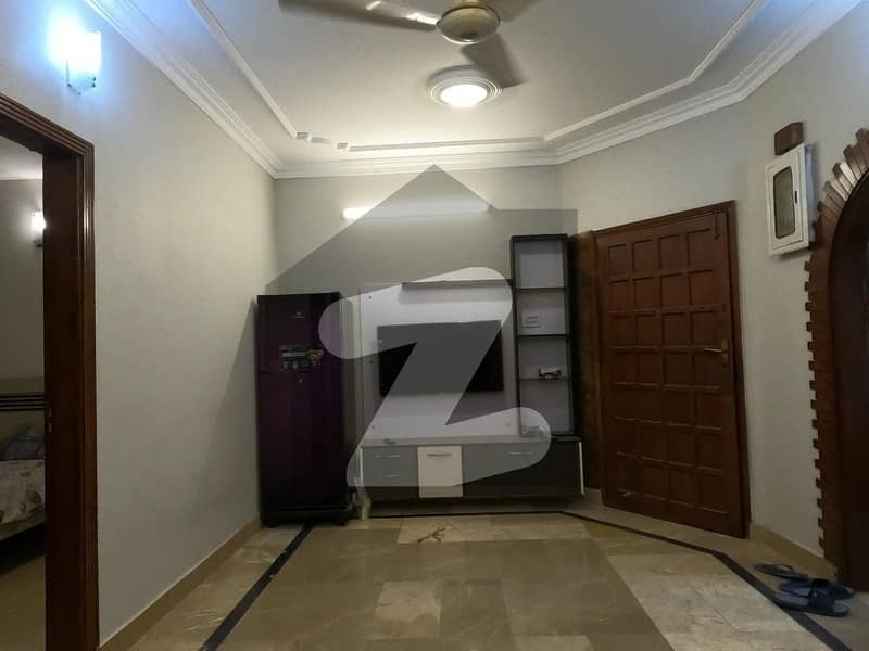 Prime Location Flat Is Available For sale In Clifton - Block 4