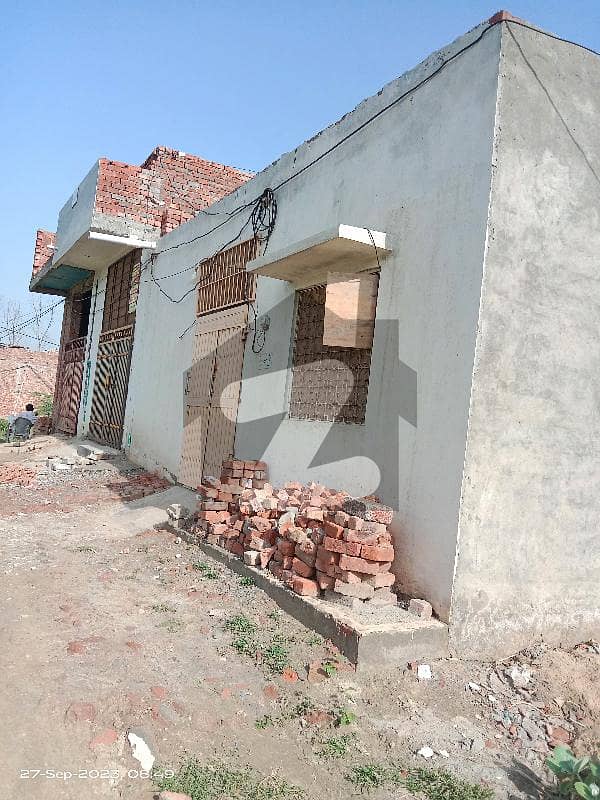 450 Square Feet Single storyHouse For Sale In Beautiful Raiwind Road