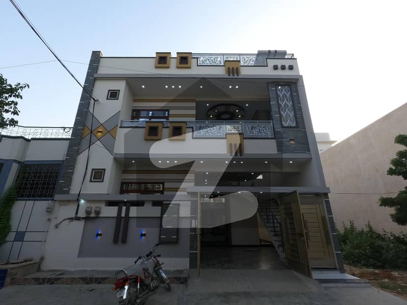 گلشنِ معمار - سیکٹر ایکس گلشنِ معمار,گداپ ٹاؤن,کراچی میں 6 کمروں کا 8 مرلہ مکان 3.6 کروڑ میں برائے فروخت۔