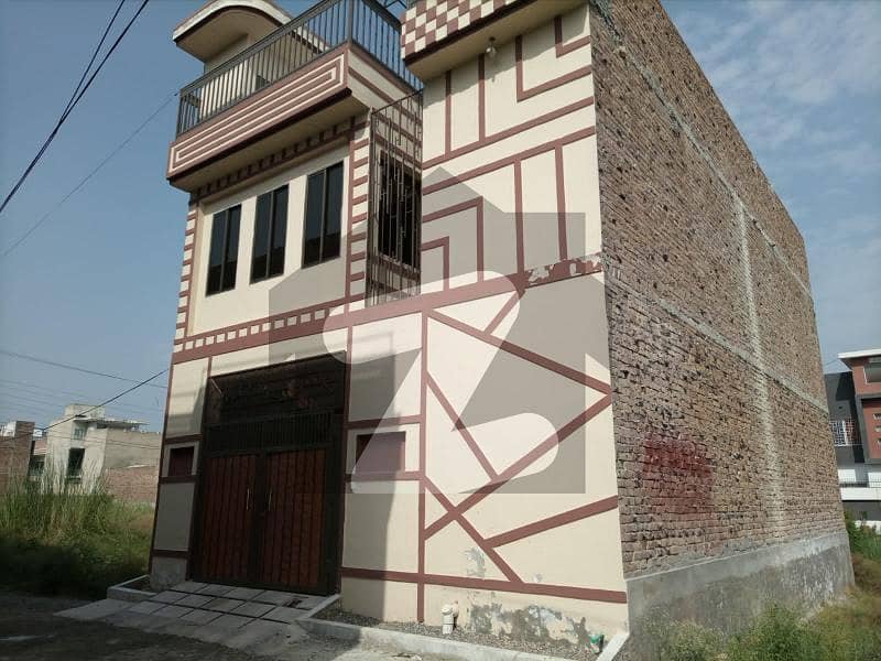 ورسک روڈ پشاور میں 6 کمروں کا 5 مرلہ مکان 2.25 کروڑ میں برائے فروخت۔
