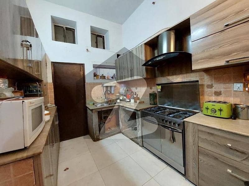 10 Marla House For Rent, Gulberg Iii Near Qaddafi Stadium, Lahore Gulberg 3, Gulberg, Lahore