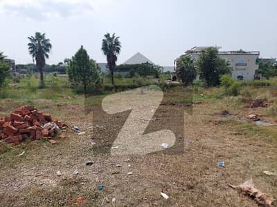 200 Yds Plot For Sale In Street No 05 Block-A Gulshan-E-Sehat E-18 Islamabad