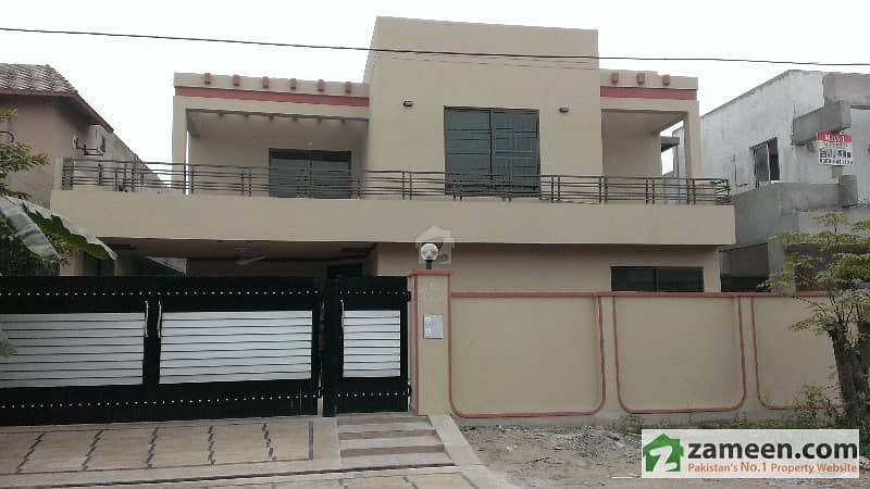 Dha Lahore Phase 4 Upper Portion For Rent