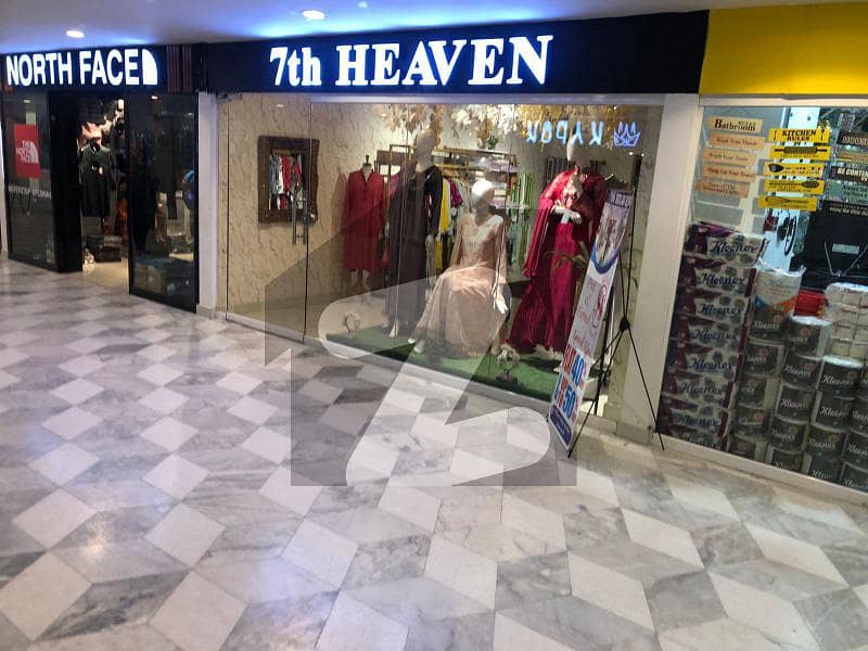 Investor Rate Shop In Giga Mall Available For Sale
