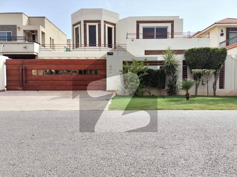 8 marla House For Sale In Paf Falcon Complex Gulberg 3 Lahore PAF