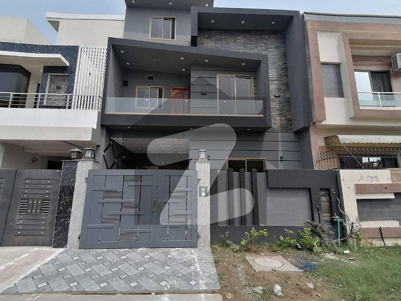 5 marla house for sale in garden town gujranwala