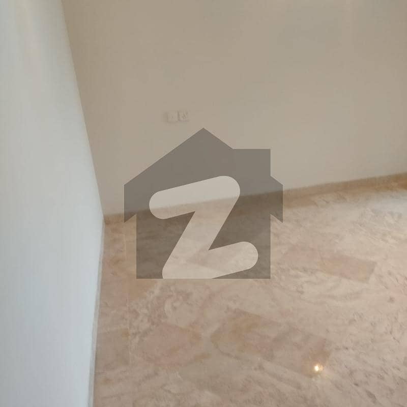 G-9 MARKAZ SHOP FOR SALE G-9 MARKAZ SHOP FOR SALE