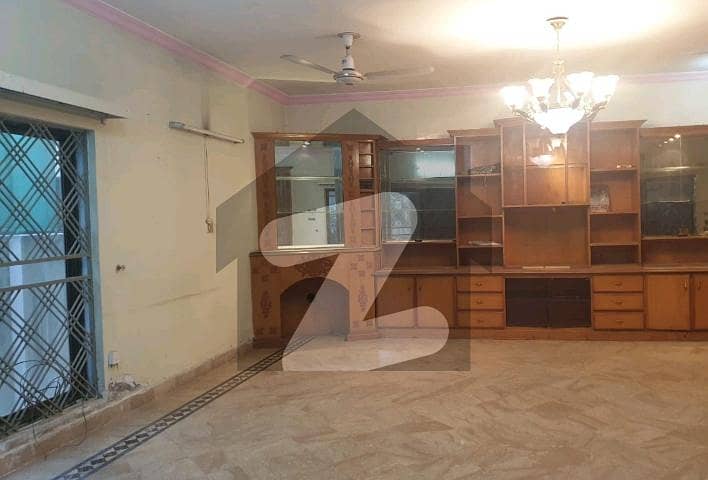 1 Kanal Upper Portion For Rent In Beautiful Model Town - Block H