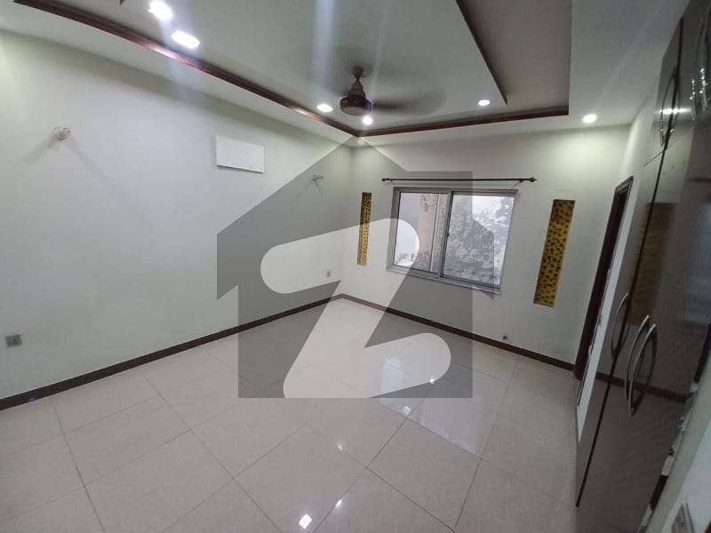 10 Marla like new Upper portion available in Ghouri block Bahria Town Lahore