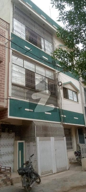 فیڈرل بی ایریا ۔ بلاک 9 فیڈرل بی ایریا,کراچی میں 11 کمروں کا 5 مرلہ مکان 2.9 کروڑ میں برائے فروخت۔