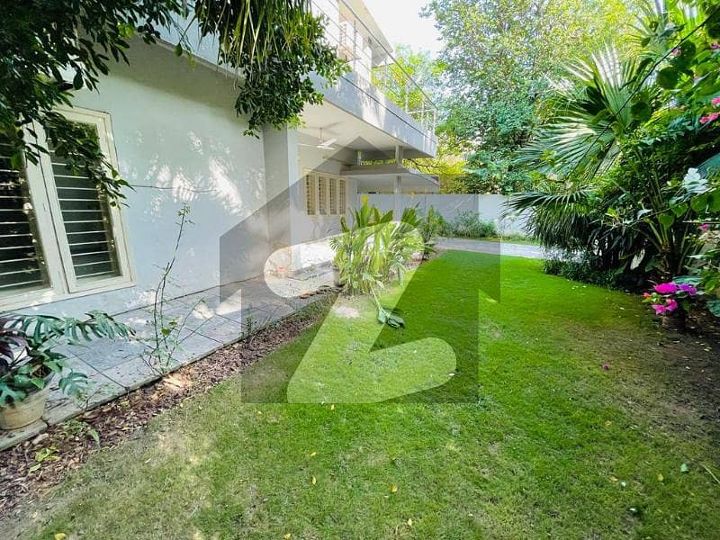F-7 House for rent. F-7 House for rent.