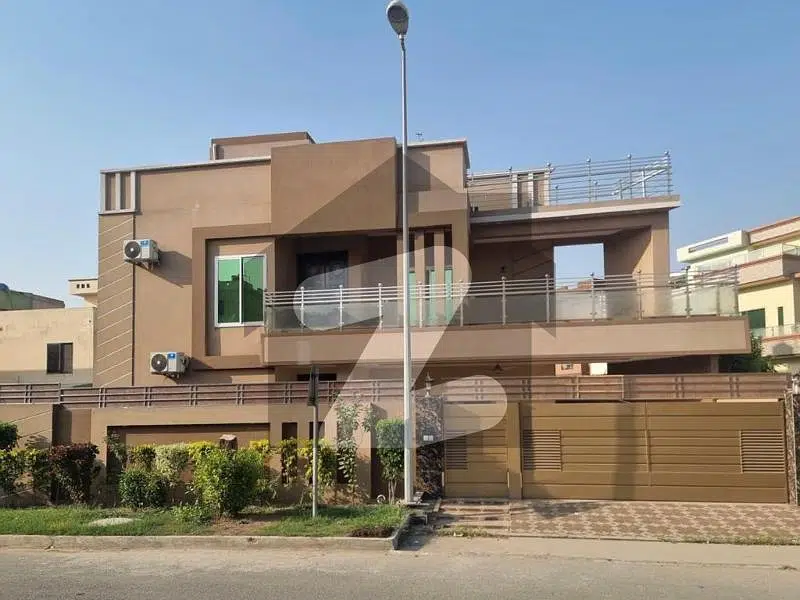 10.50 Marla Corner House Available For Sale In Citi Housing Gujranwala Block E (Phase 2)