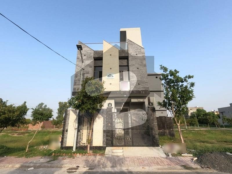 کینال ویلی مین کینال بینک روڈ,لاہور میں 3 کمروں کا 3 مرلہ مکان 1.4 کروڑ میں برائے فروخت۔
