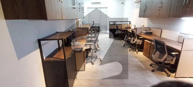 3700 Sq Ft Fully Furnished Office