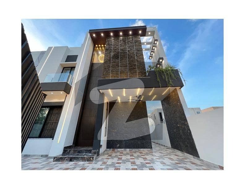 10 Marla Ultra Modern House for sale in Phase 1 Citi Housing Gujranwala