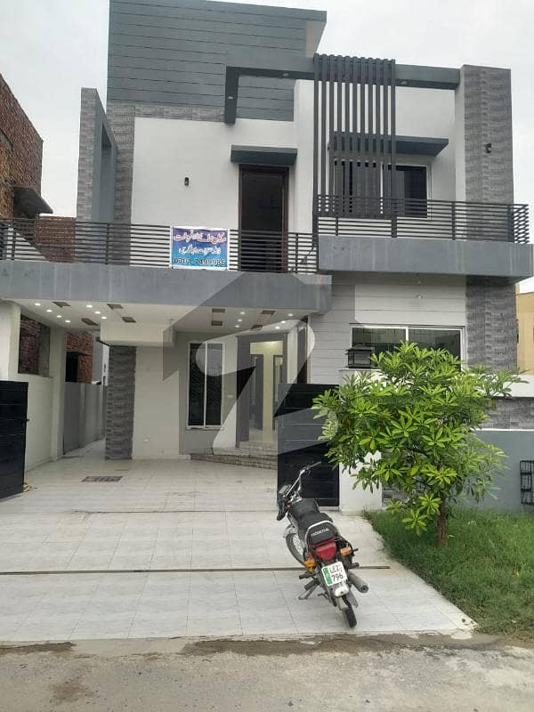 8 Marla Prime Location Brand New House For Sale In Dha Halloki Block A