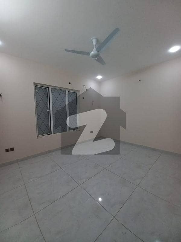 Commercial Bungalow For Rent In Tipu Sultan Road