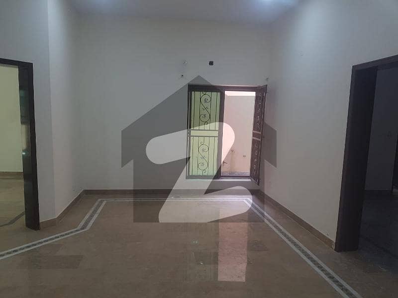8 MARLA CORNER FACING PARK USED HOUSE FOR SALE IN PCSIR SOCIETY LAHORE