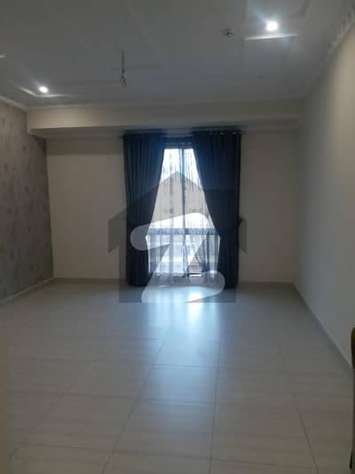 3 Bed Room Apartment Available For Rent