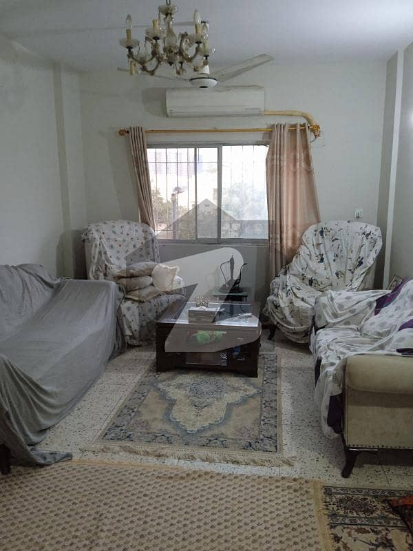 Spacious 3 Bedroom Flat For Sale In Al-Habib Garden Clifton Karachi