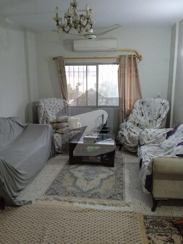 Spacious 3-Bedroom Flat for Sale in Al-Habib Garden, Clifton, Karachi