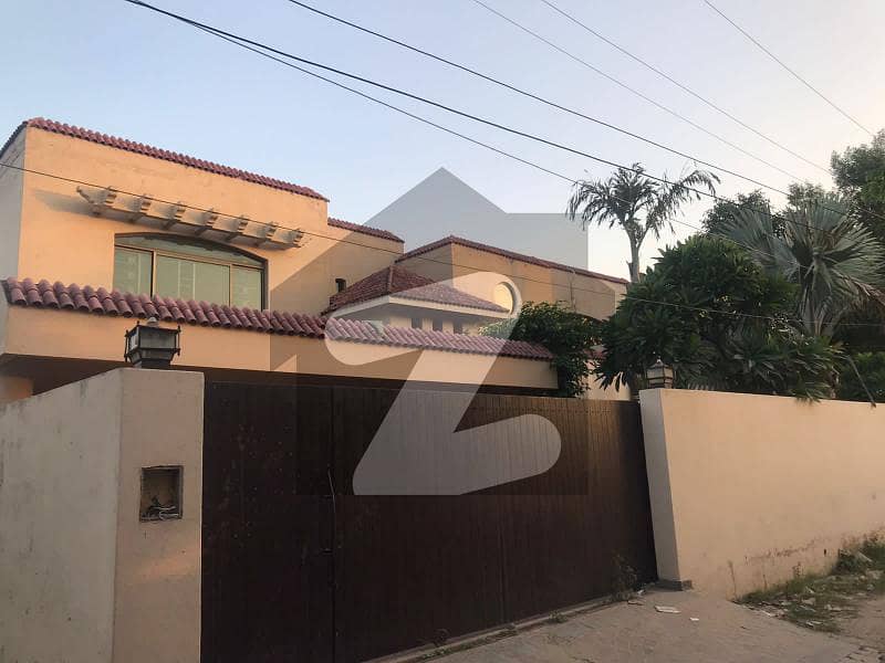 1 kanal house for Rent in main barki road very near to DHA phase 8 with 5 bedrooms attached washroom